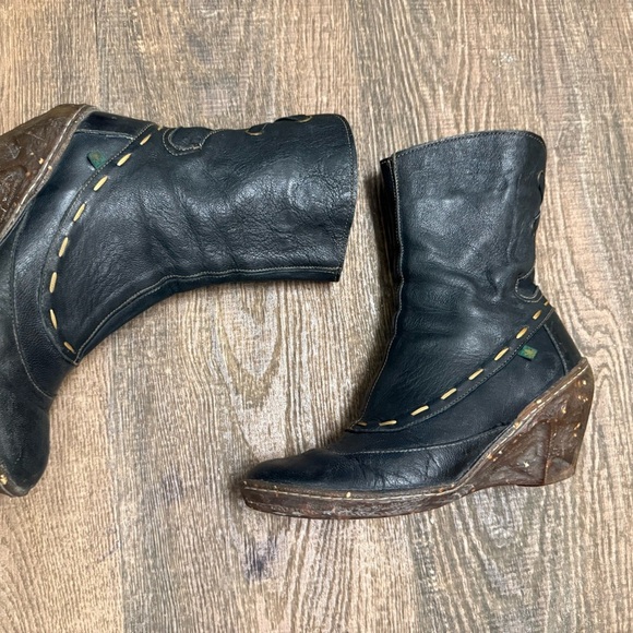 El Naturalista 7.5 (38) EUC Black Heeled Boots with Wedge Heel mosaic blend - Picture 7 of 15